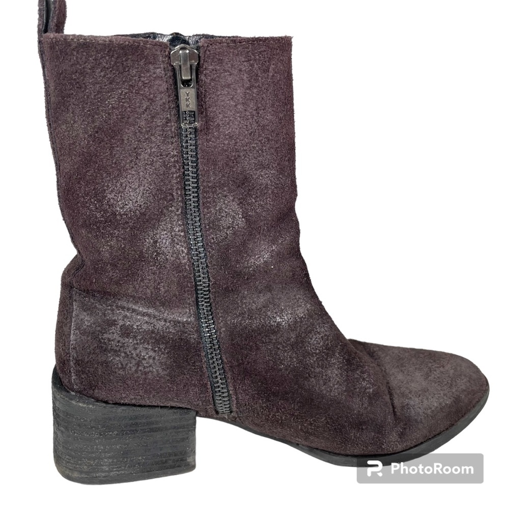 Intentionally dark eggplant suede block heel short boot size 36